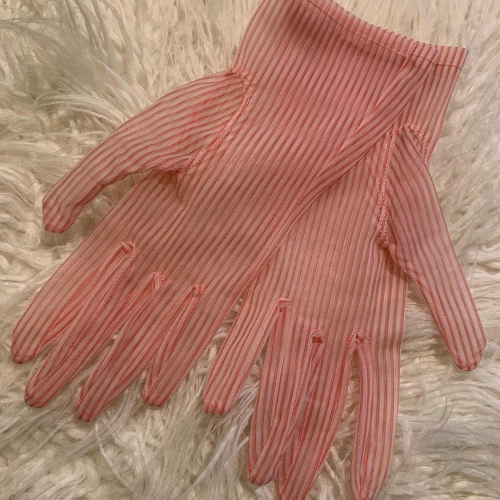 Gloves